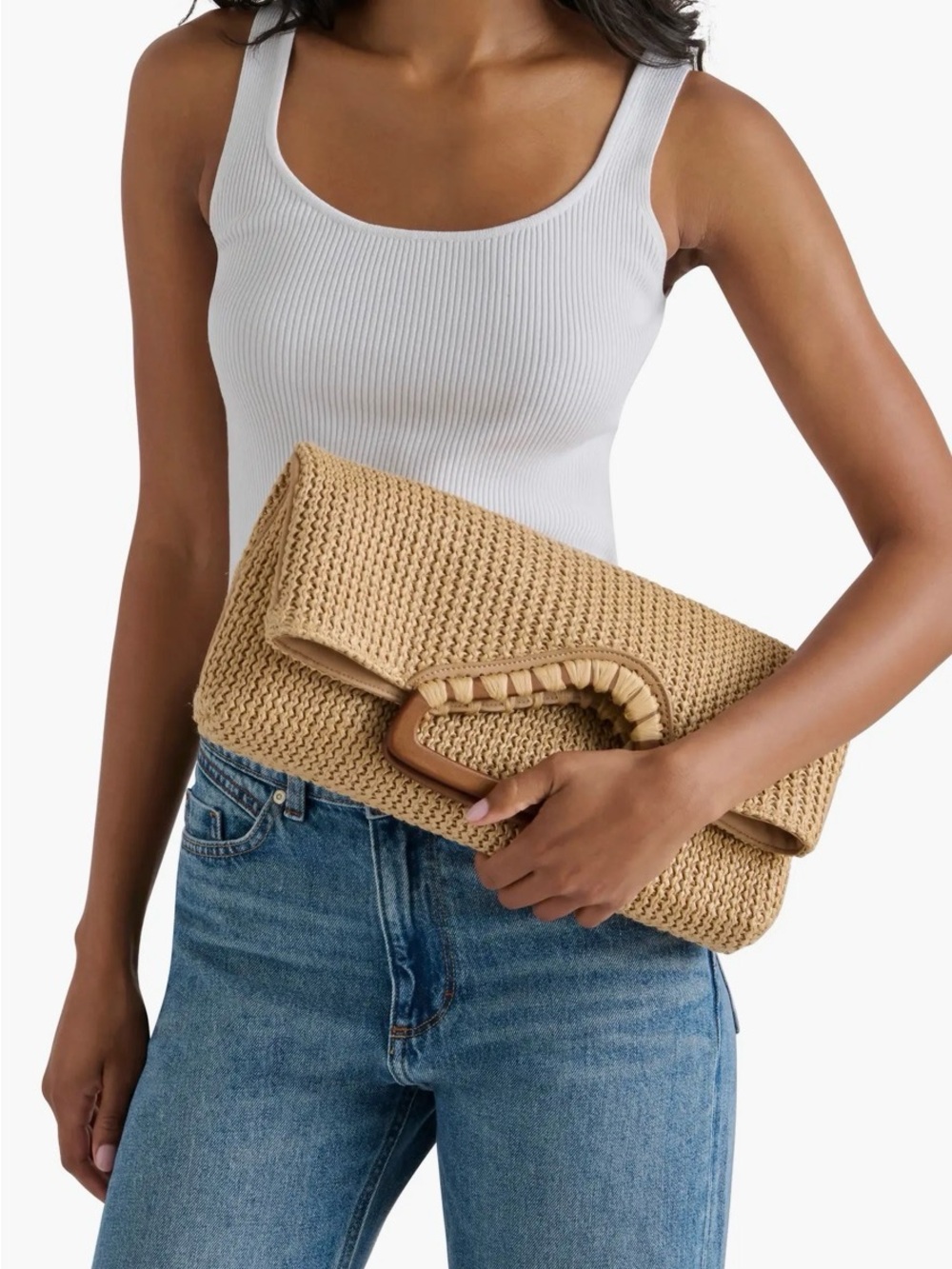 Dolce vita - Woven Fold-Over Clutch Bag in Natural